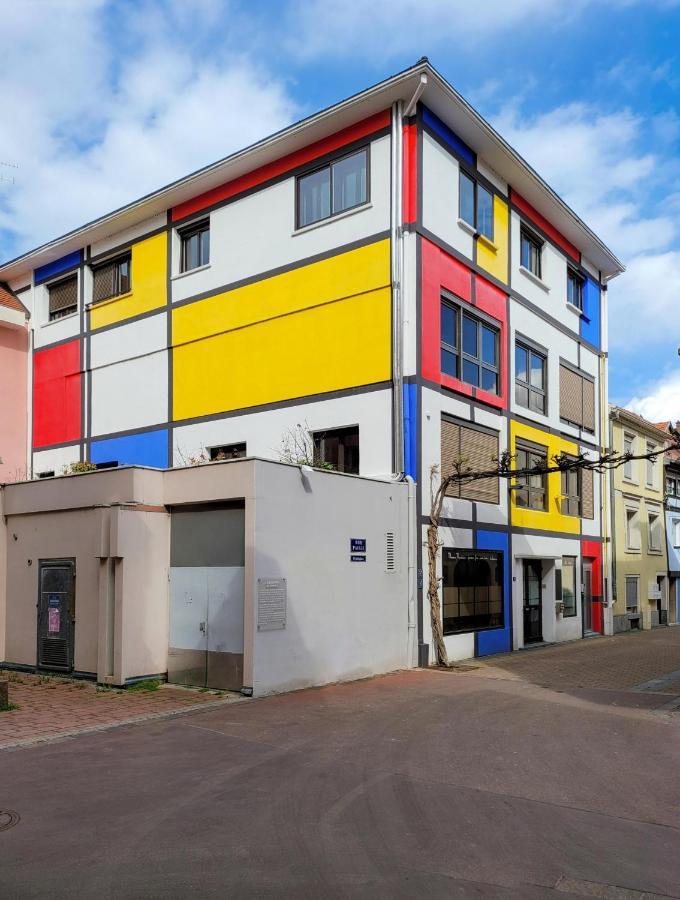Maison Mondrian Mulhouse Bagian luar foto