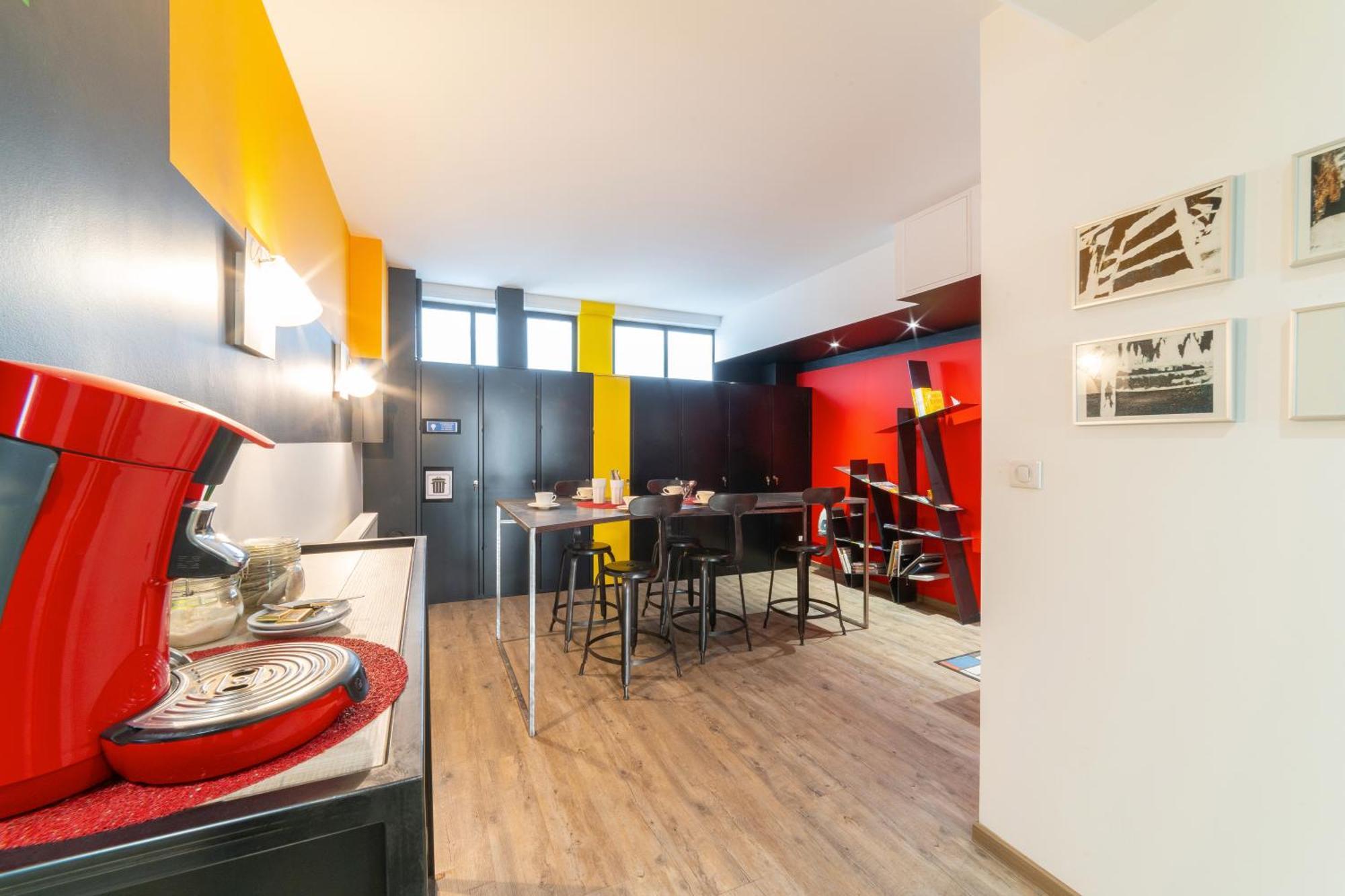 Maison Mondrian Mulhouse Bagian luar foto